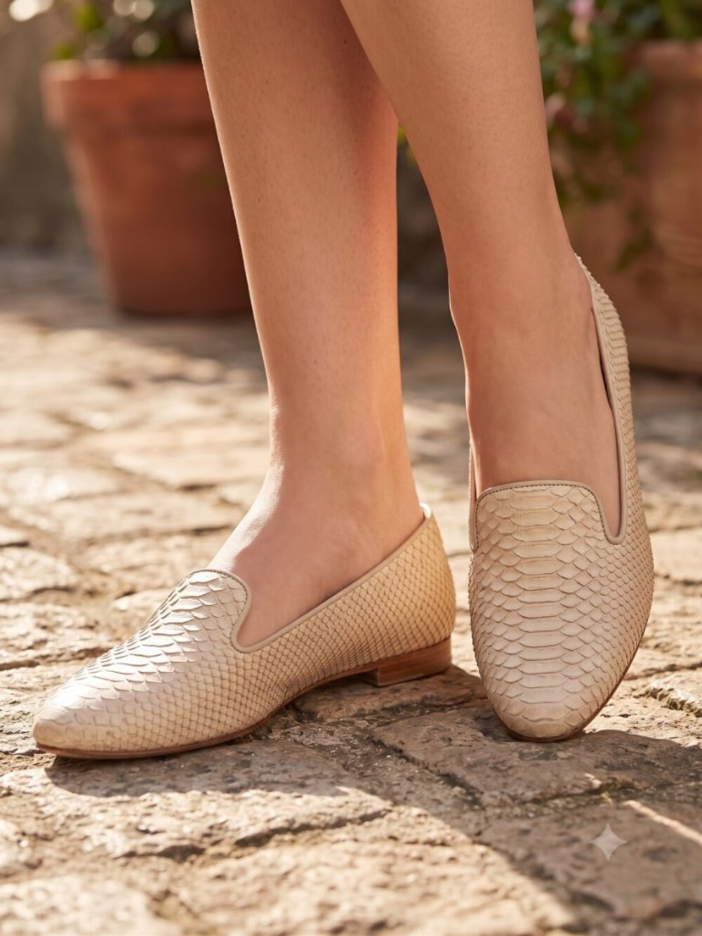 M Gemi Reptile Leather Petalo Loafers